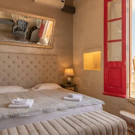 Luciano Al Porto Boutique 3*