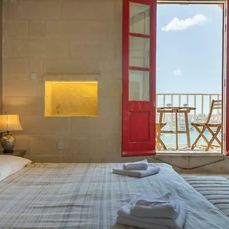 Luciano Al Porto Boutique 3*