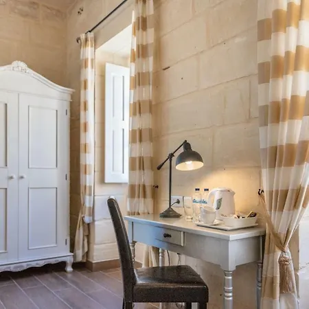 Luciano Al Porto Boutique 3*