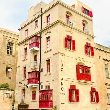 Luciano Al Porto Boutique Valletta