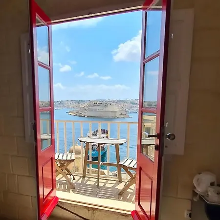 بيت ضيافة Luciano Al Porto Boutique