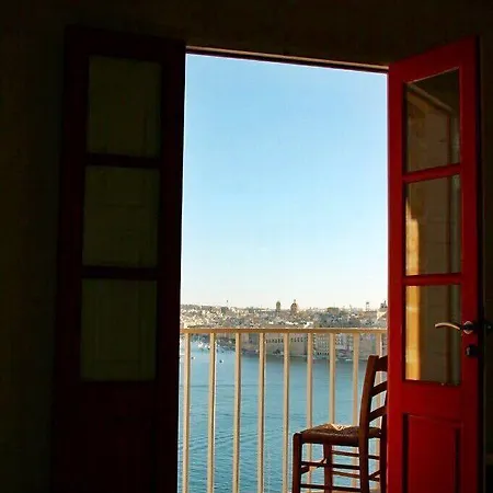 Luciano Al Porto Boutique 3* La Valeta