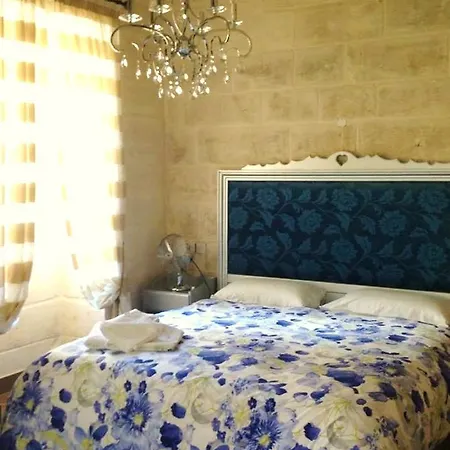 Luciano Al Porto Boutique Affittacamere 3*