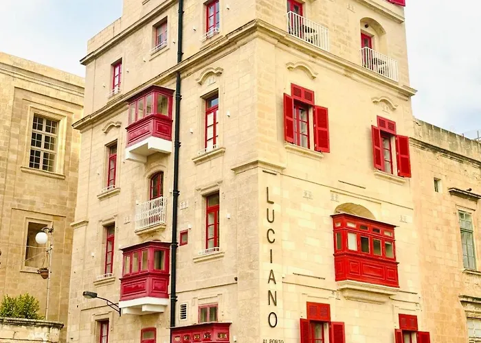 Luciano Al Porto Boutique Valletta