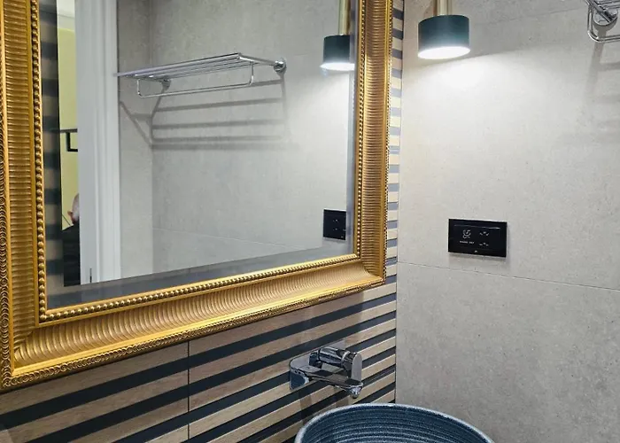 Luciano Al Porto Boutique 3*