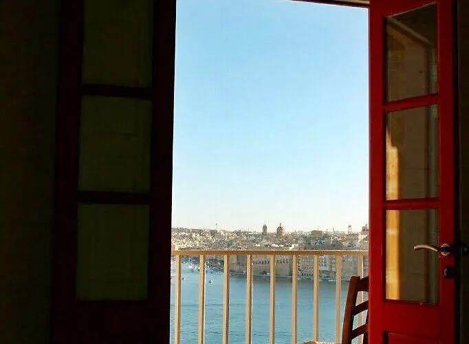 Luciano Al Porto Boutique 3* Valletta