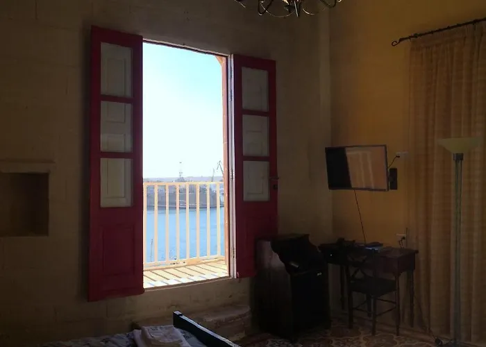 Luciano Al Porto Boutique